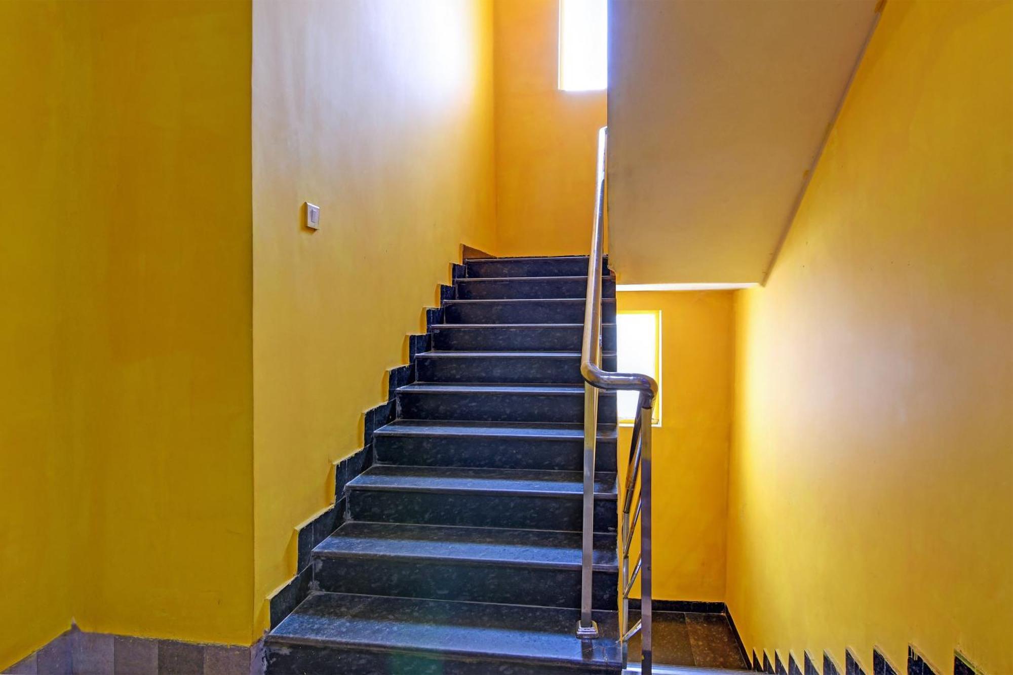 Hotel O Shibani & Suhani Barang Exterior photo